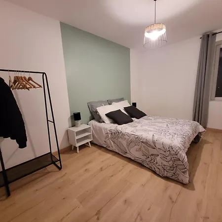 Apartment T2 Spacieux Centre-ville
